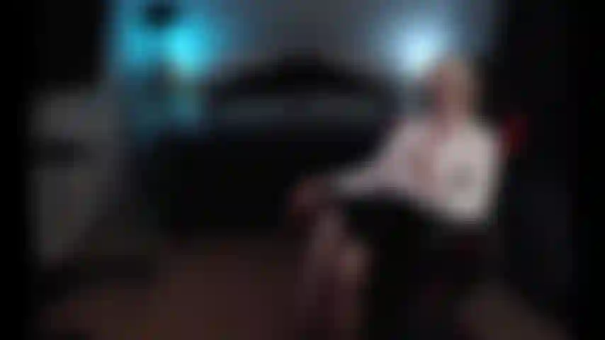 Colega quer foder no escritório.