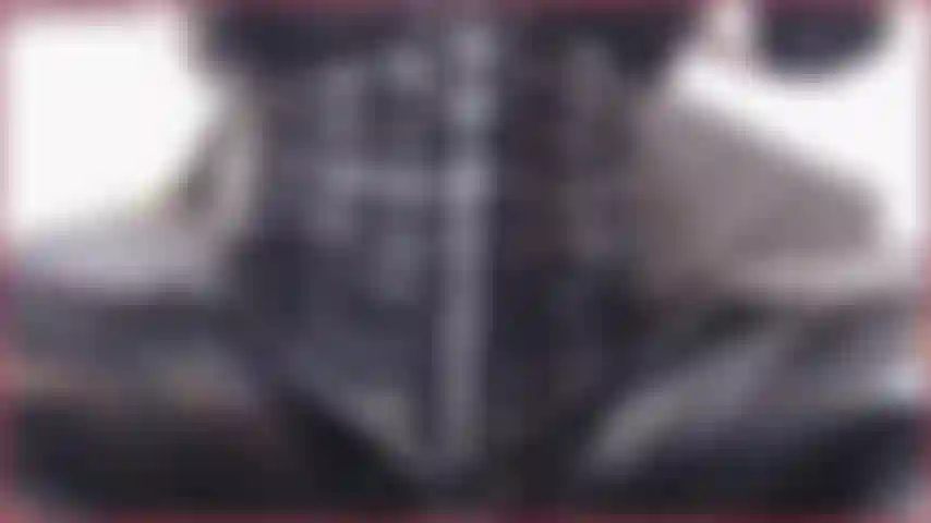 Meninos egoístas ficam presos.