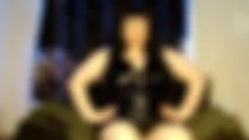 Os pintinhos sofrem pelos meus pés.