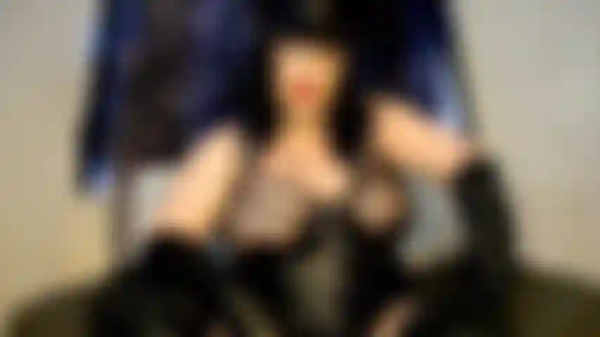 Fazendo de você uma pornólatra.