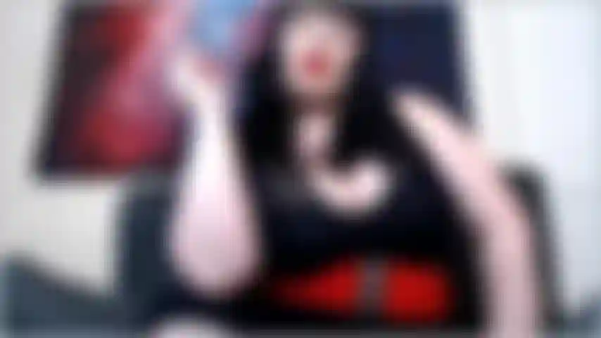 Dizem que sexta-feira 13 dá azar? Mas será azar para você? Hora de descobrir com este pequeno desafio idiota da senhorita deviant!