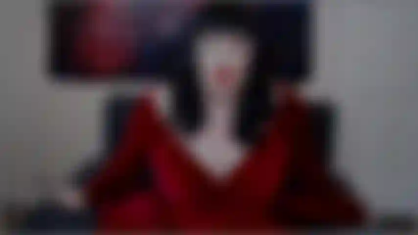 Castigada pelas cartas.