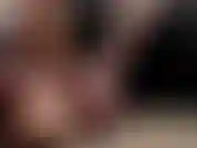 Suas bolas me pertencem. Eles são meus. Posso fazer o que quiser com eles. Posso controlar você simplesmente controlando suas bolas. Você precisa de um lembrete do que posso fazer com eles. Um lembrete doloroso.