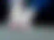 Sei que você sonha em me foder. É de se esperar. Eu sou uma deusa. Mas por ser uma deusa, as partes mais íntimas do meu corpo estão fora do alcance de um fracote como você.