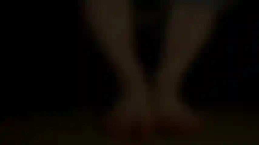 Obcecada com as rugas da sola.