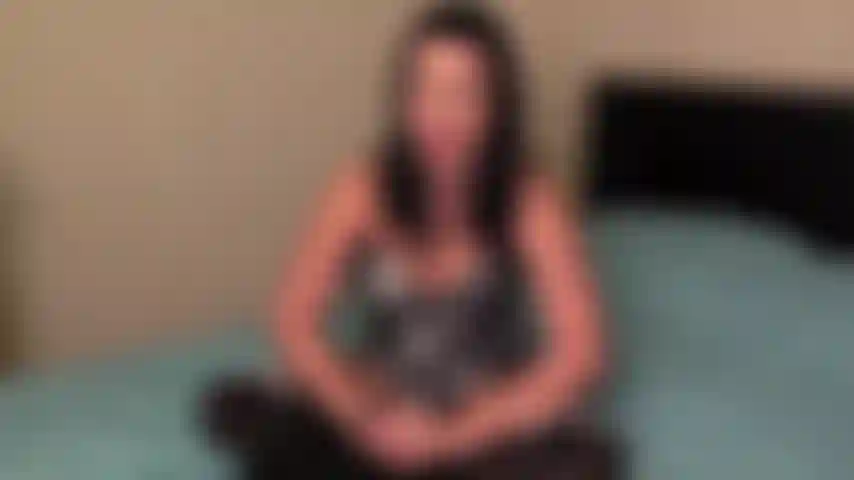 Caia em transe e apaixone-se profundamente por mim. Conheço seu segredo. Tudo bem, eu sei que você deseja pau. Quanto mais você se apaixona, mais você deseja ser bissexual para mim.