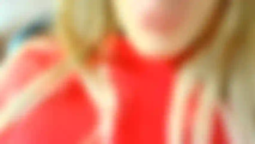 Masturbação privada nua, piercings, buceta, peitos, bunda.