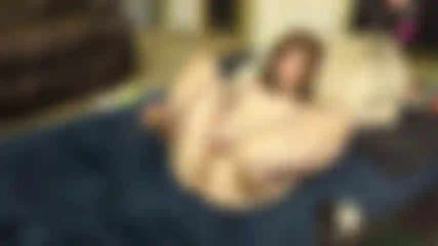 Quiet acariciando o orgasmo- sshhhh.