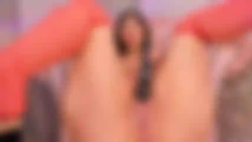 Tease with my creamy pussy!