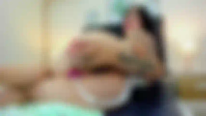 Foda minha buceta molhada com força.