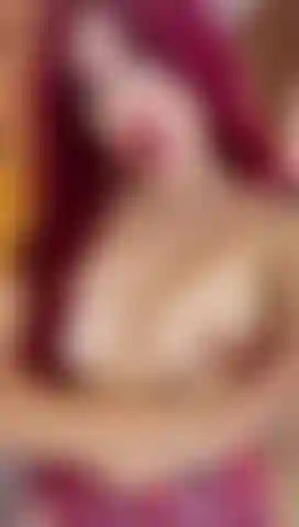 Venha chupar meus peitos.