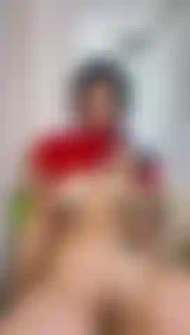 Brinco com o vibrador.
