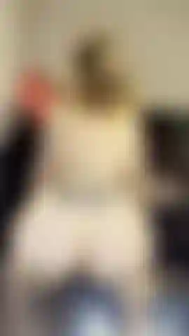 Nude Twerking