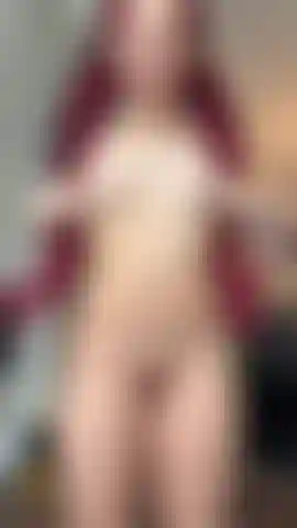 Dê uma pequena volta pelo meu corpinho dançante.
