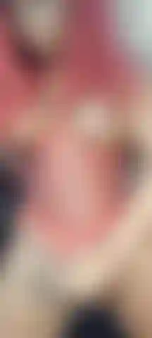 Brincando com meu pau duro como pedra.