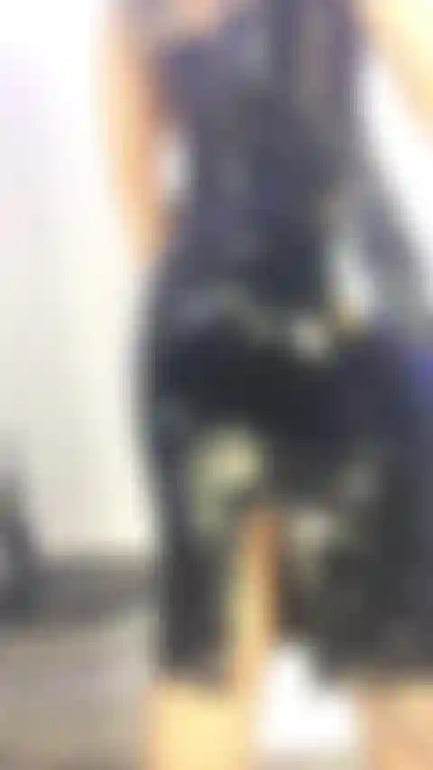 Provocadora de bunda e asmr em pvc.