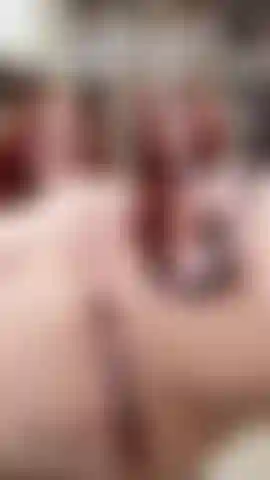Sph/cei/cuck: é o nosso aniversário de um mês, e eu tenho algo especial planejado... Em vez de largar o seu cu patético, decidi torná-lo útil! Você sabe que aquele seu pênis minúsculo não consegue nem chegar perto de me satisfazer, certo? Bem, não se preocupe, encontrei um homem que realmente pode me dar o que preciso, e você vai assistir! Não só isso, mas se você for um bom menino e ficar sentado na sua cadeirinha de corno o tempo todo, vou te dar o prazer de lamber a gozada dele da minha buceta quando terminarmos. Não sou tão atenciosa? Você tem tanta sorte de ter uma namorada como eu :).
