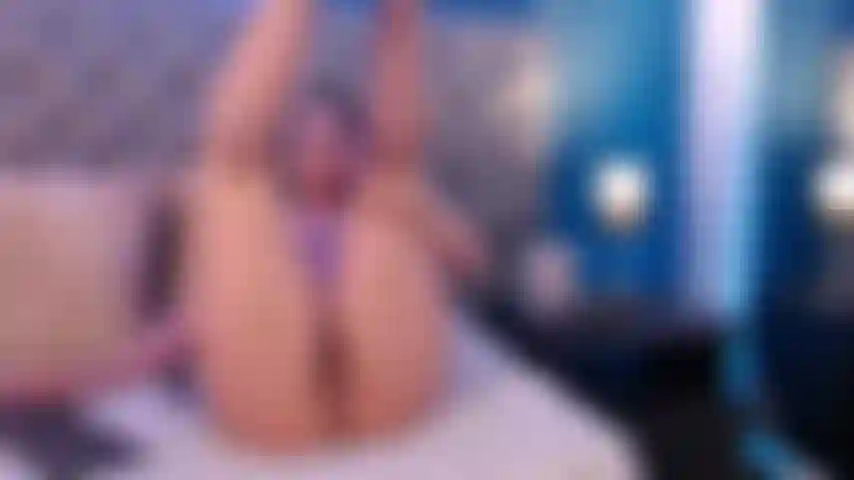 Quero seu pau na minha buceta.