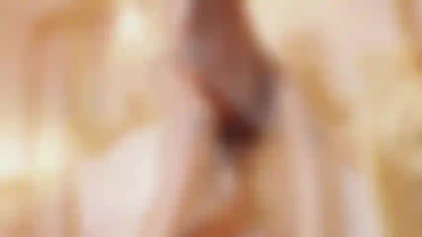 Elegante, mas tarada.