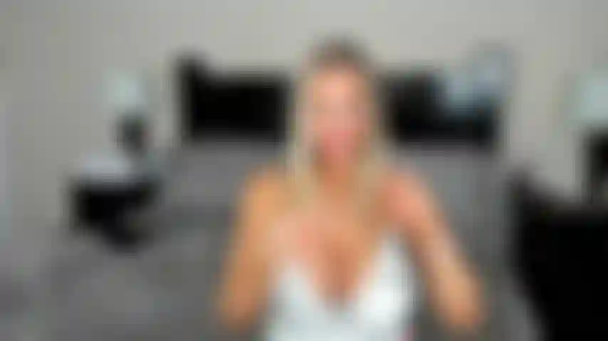 Sr. Smalls me dê esse pauzinho.