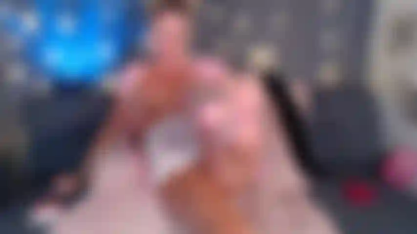 Arqueie meus pés e goze neles.