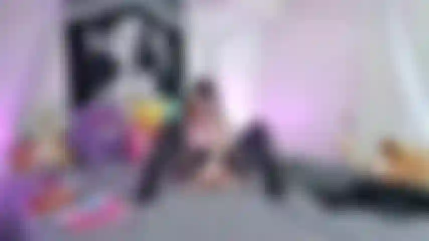Brinquedos que mal cabem e um final molhado esguicho surpresa!!