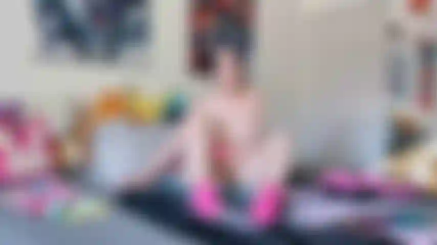 Foda-se o dedo para você, namorados! <3.