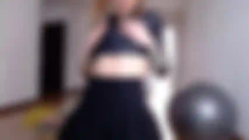 Striptease - eu imploro para você me foder.