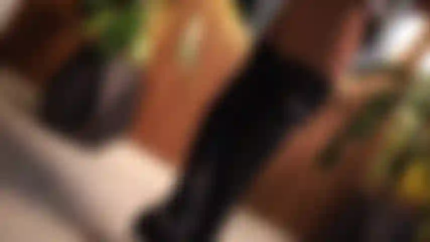 My essence is not only seen it is felt. I am the perfect mix between softness and fire, beauty that captivates and an energy that is not forgotten.