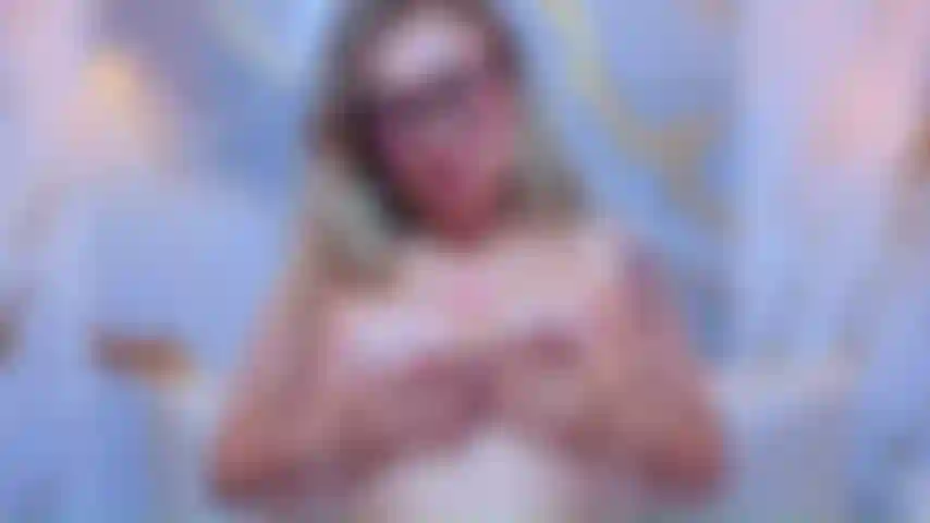 plug in my ass while fucking my pussy