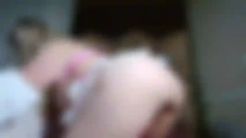 Adoro bunda e uma fantasia de trio lésbico