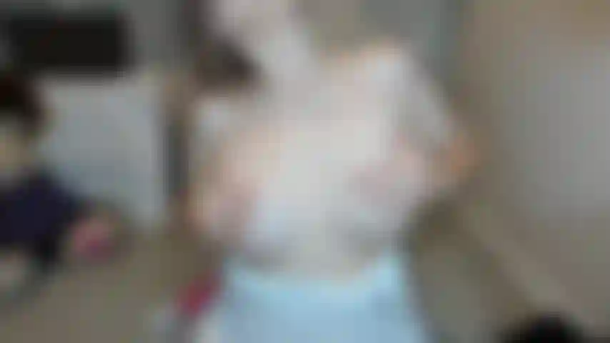 Incentivo para se masturbar e minha boceta escancarada.