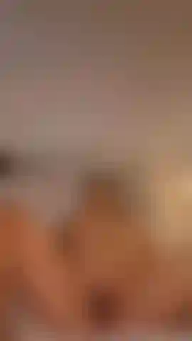 🚨 Alerta de casa sozinha, não tem ninguém aqui para me manter fora de apuros… então acho que vou ter que encontrar alguém que queira participar — quem está corajoso o suficiente para me fazer companhia?