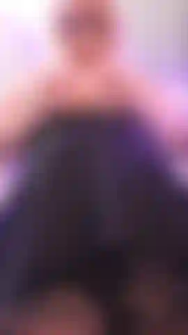 Minha vagabunda submissa me adora.