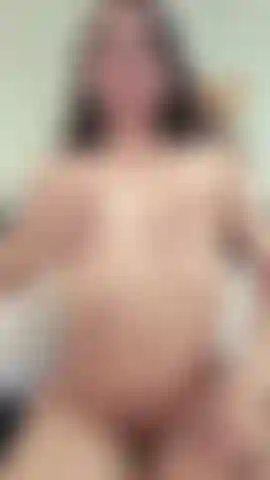 I want you to watch me while I put my fingers in my pussy