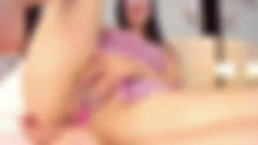 Your sexy girl waiting horny
