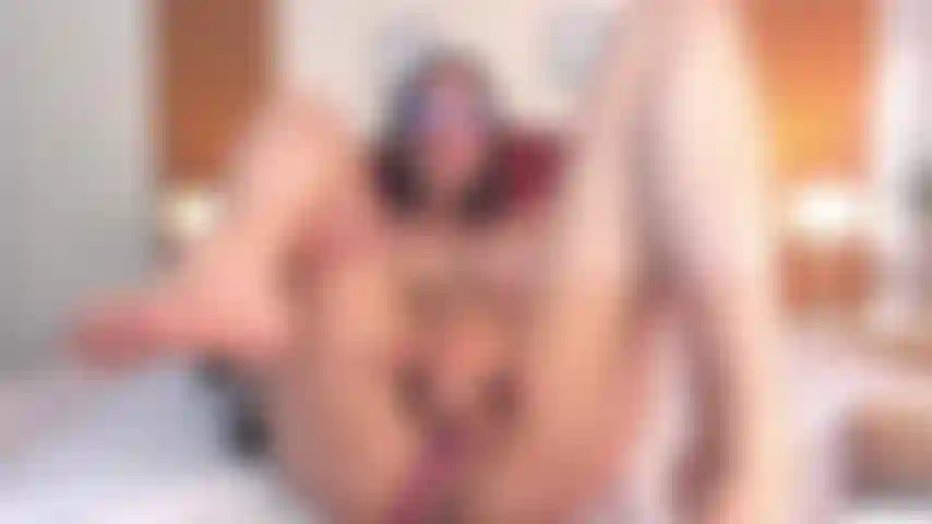 Meus dedos molhados na minha boceta.