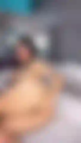 watch me use my holes...