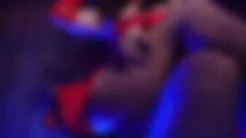 Descobri a paixão, nosso refúgio escondido.