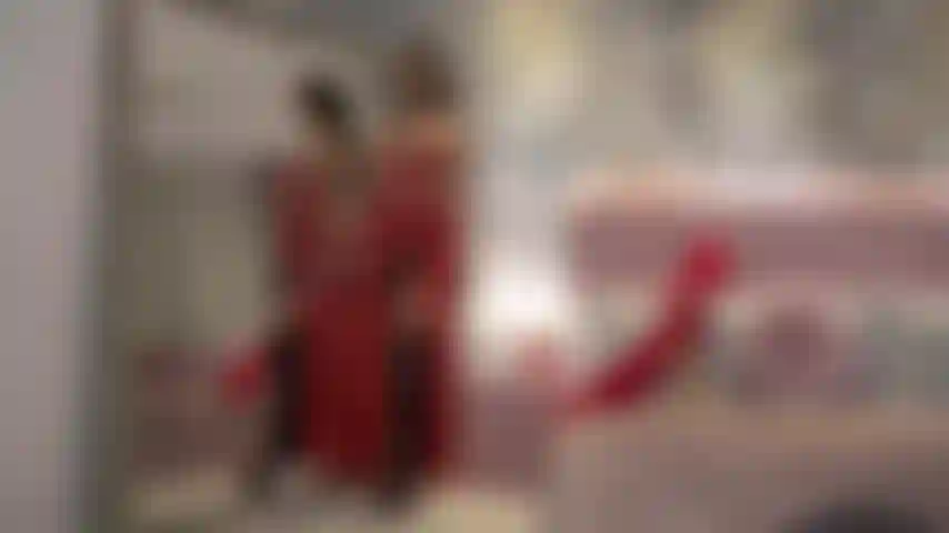 Comemorando o dia dos namorados com uma nota especial e excêntrica.