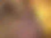 Gargantar seu pau suculento e exibir meus seios na sua cara são seus pontos fracos, levando você ao 9º céu!
