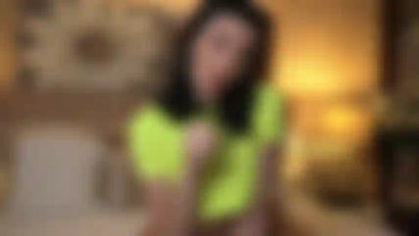 Sonho anal? Preparando meu cuzinho apertado para seu pau enorme parte 1.