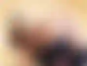 Comissária de bordo quente tendo orgasmo durante o vôo.