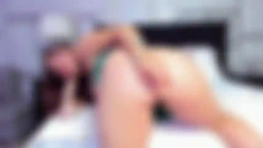 Ficou muito gostoso de fazer, agora me diz, o que é minha buceta só pra você?