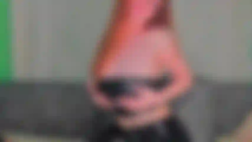 Adoro roupas de látex (fetiche).