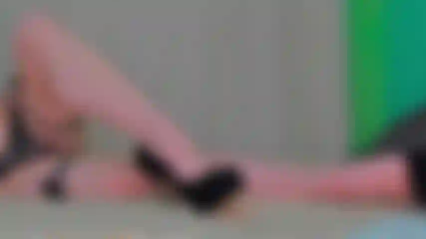 Tenho fetiche por salto alto.