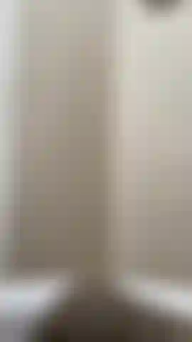 Me espie enquanto tomo banho.