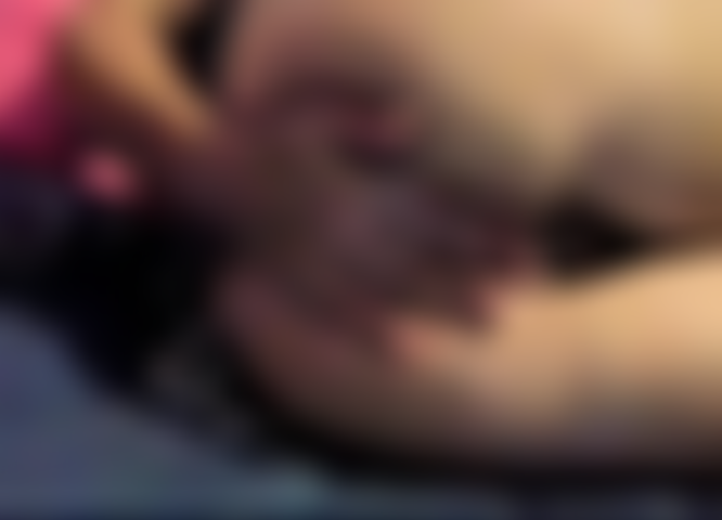 Quer me ver tentar o fisting anal?