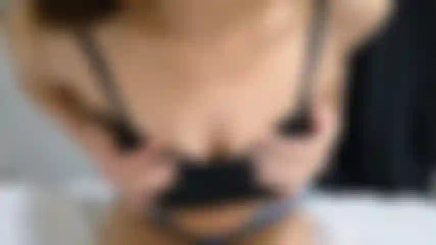 Adoro andar de dildo.