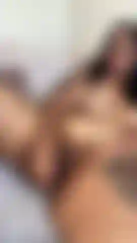 Bbw asiática brincando com um lindo dildo tentáculo de vidro rosa! Eu gozei 7 vezes. Muito molhada, com orgasmos de squirt e jatos um atrás do outro!